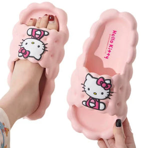 Chinelo Nuvem Hello Kitty©